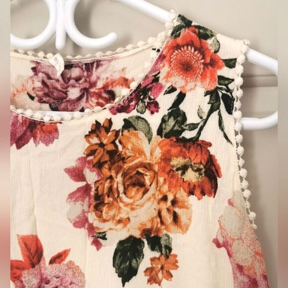 PinkBlush top size S - Picture 2 of 4